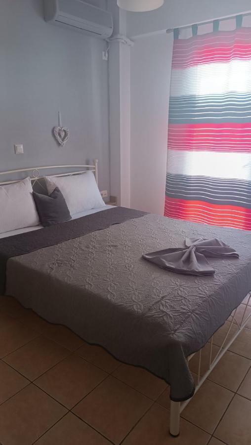 Vasilis Apartamento Rafína Exterior foto